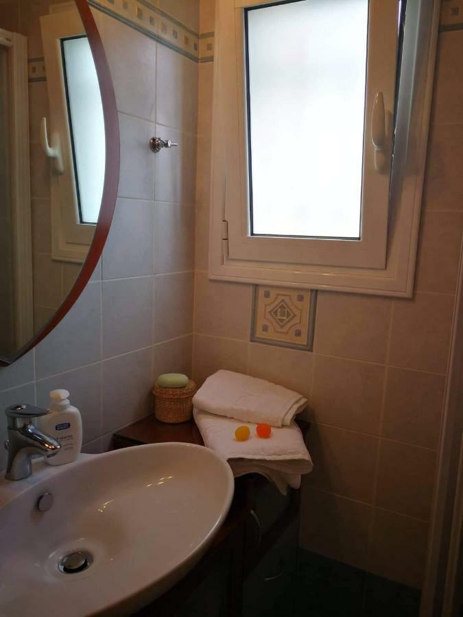 Marfaia - Villa By The Sea Agioi ภายนอก รูปภาพ